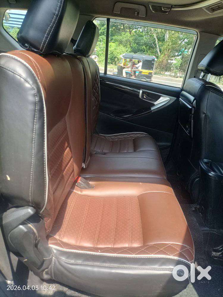 Toyota Innova Crysta 2.4 V 8 Str, 2018, Diesel