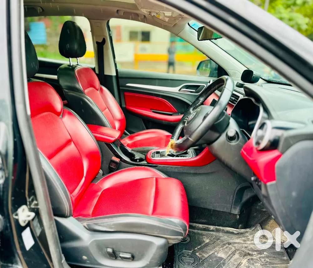Mg Astor 1.5 Savvy Cvt S Red, 2022, Petrol