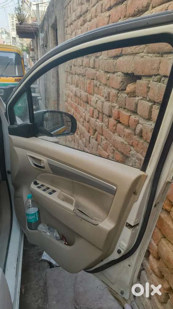 Maruti Suzuki Ertiga Vxi Cng & Hybrids Good Condition
