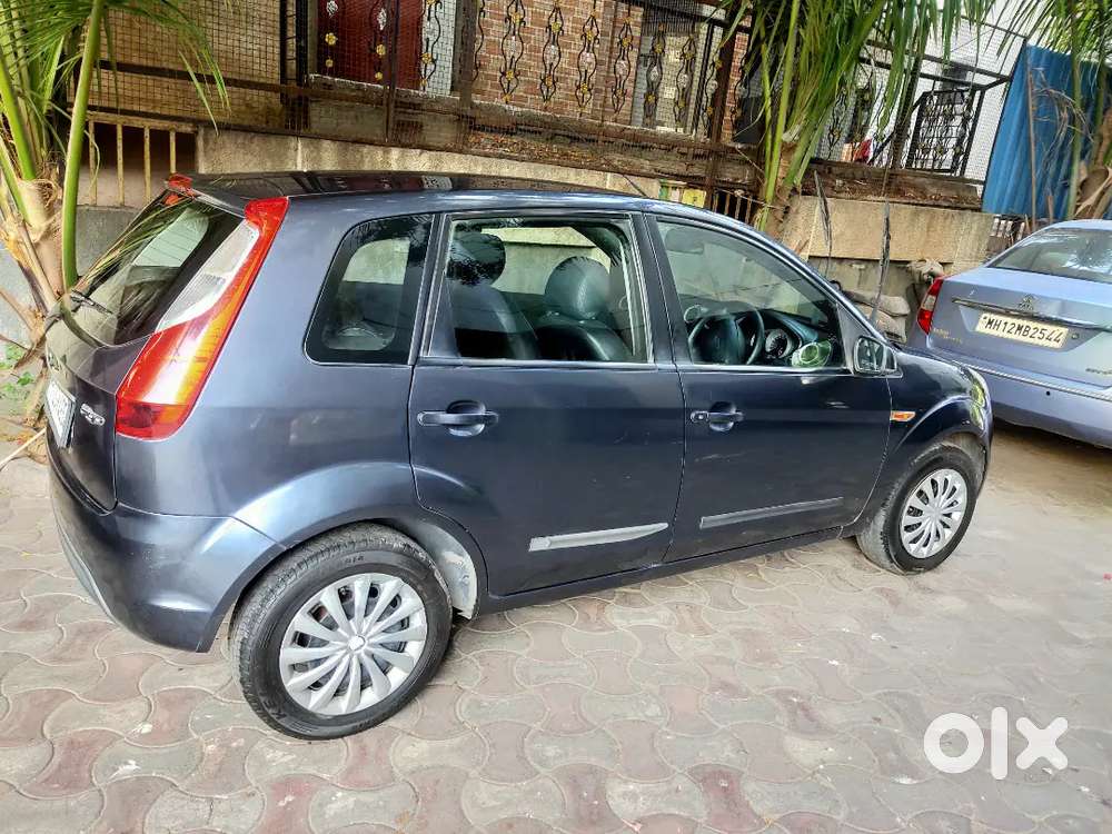 Ford Figo Zxi 2011 Petrol Manual