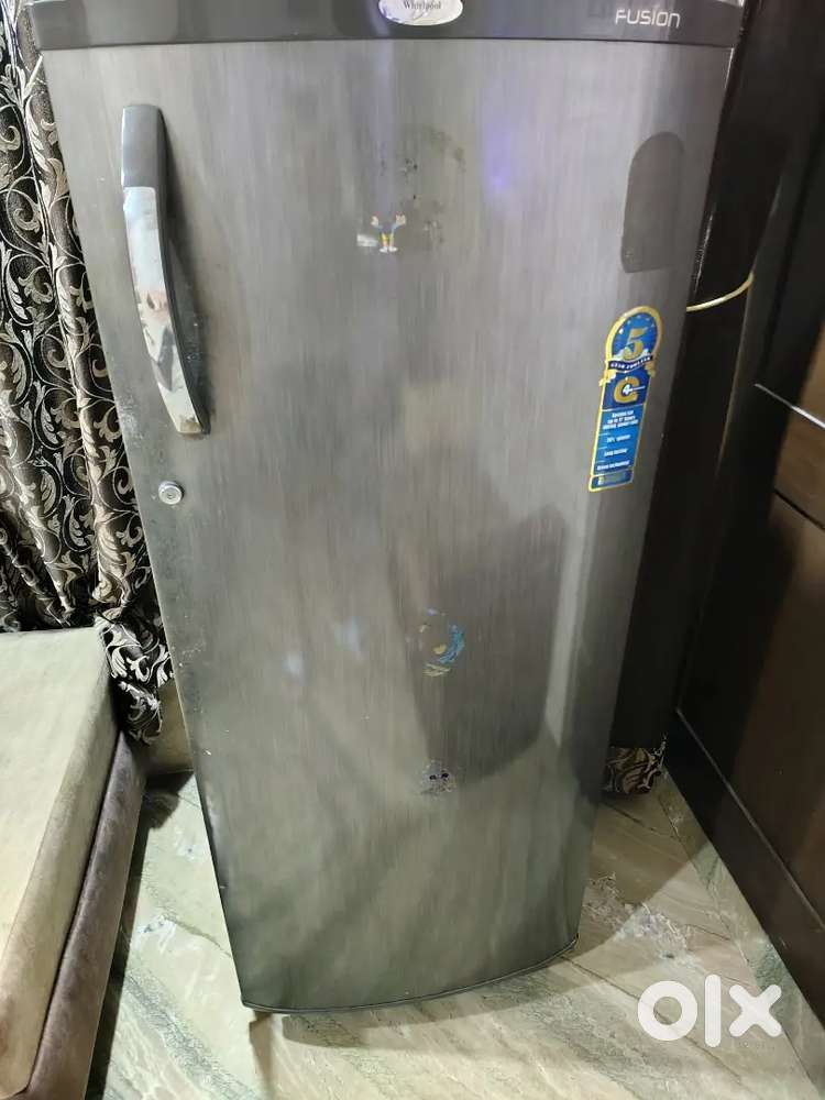 Whirlpool 310L fridge