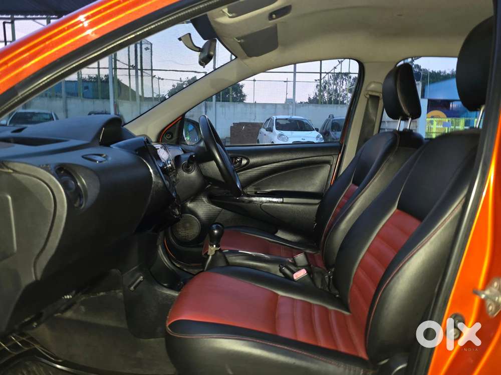 Toyota Etios Cross 1.2 G, 2014, Petrol