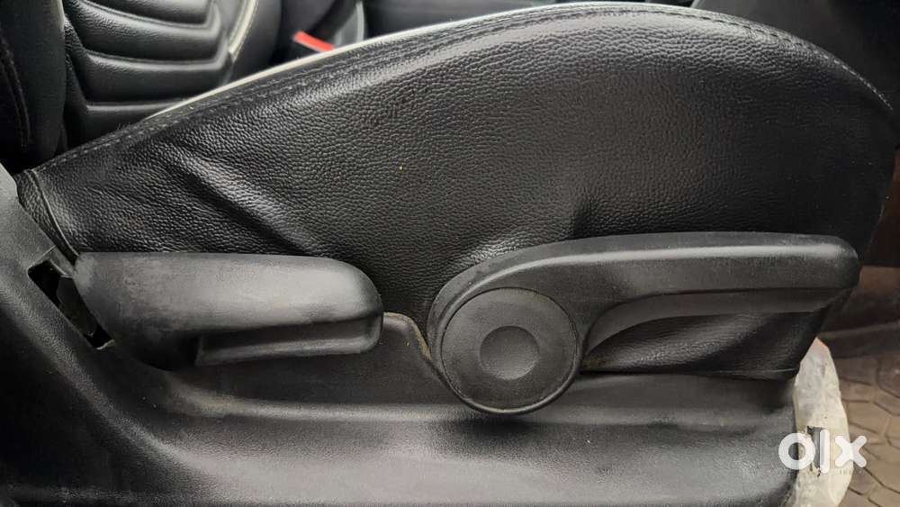 Maruti Suzuki Vitara Brezza 1.5 Zxi, 2022, Petrol