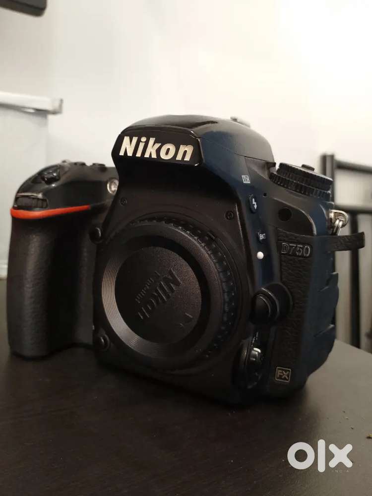 Nikon D750 body for sale