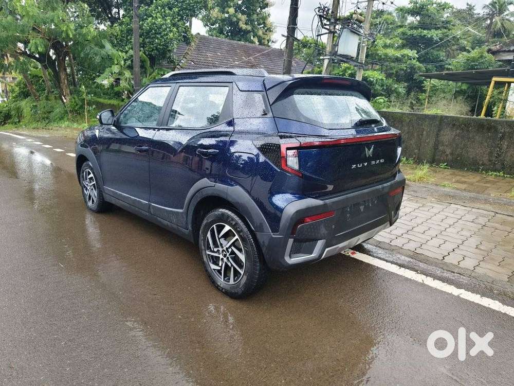 Mahindra Xuv 3xo Ax5 Pm At, 2024, Petrol