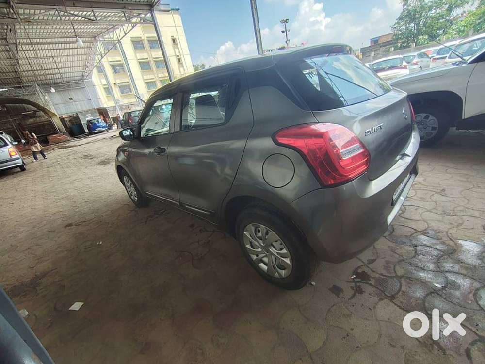 Maruti Suzuki Swift Lxi, 2018, Petrol