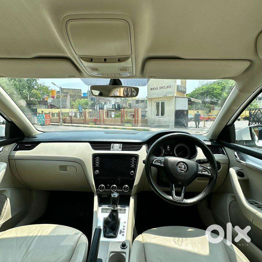 Skoda Octavia 1.8 Tsi At Style, 2018, Petrol