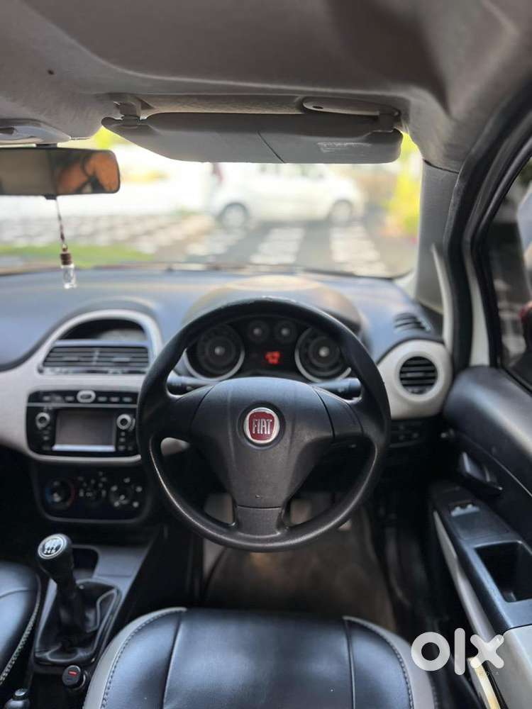 Fiat Punto Evo 2016 Diesel 111000 Km Driven