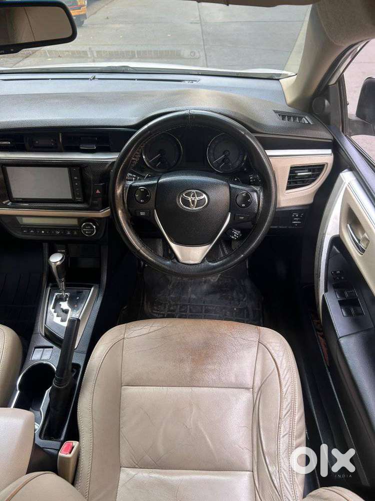 Toyota Corolla Altis Vl, 2015, Petrol