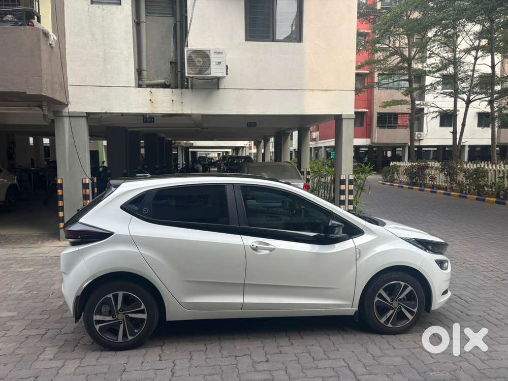 Tata Altroz Petrol 2023