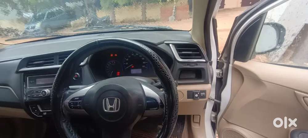 Honda Amaze 2017 Cng & Hybrids 200000 Km Driven