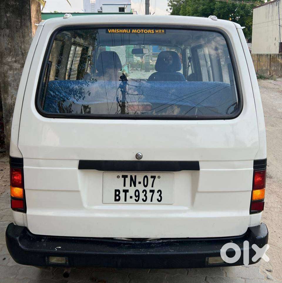 Maruti Suzuki Omni 0.8 E 8 Str Bsiv, 2013, Petrol