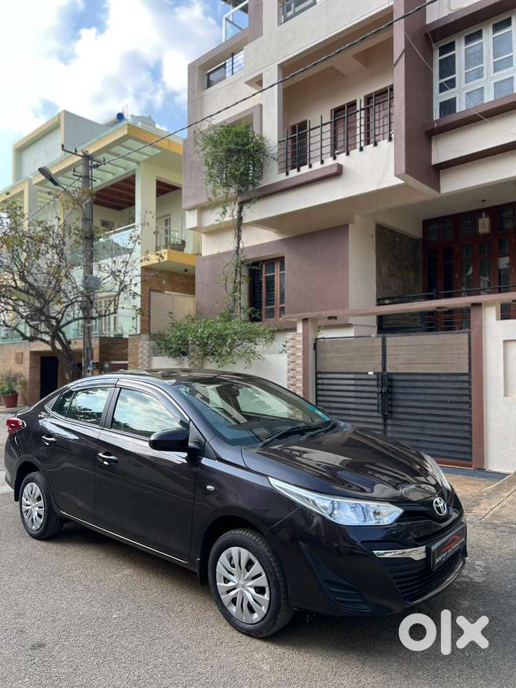 Toyota Yaris G Cvt, 2018, Petrol
