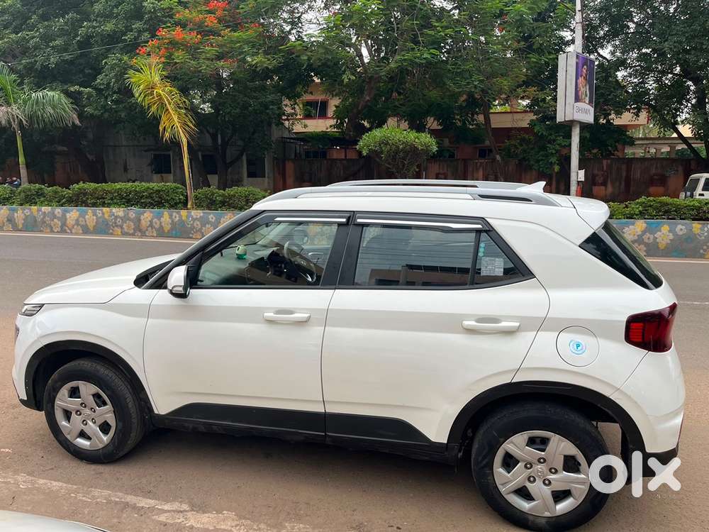 Hyundai Venue 2022 Petrol Manual