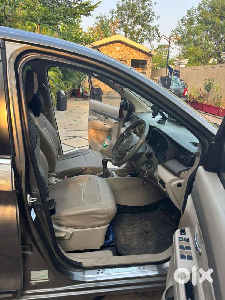 Maruti Suzuki Ertiga 2023 Petrol Well Maintained