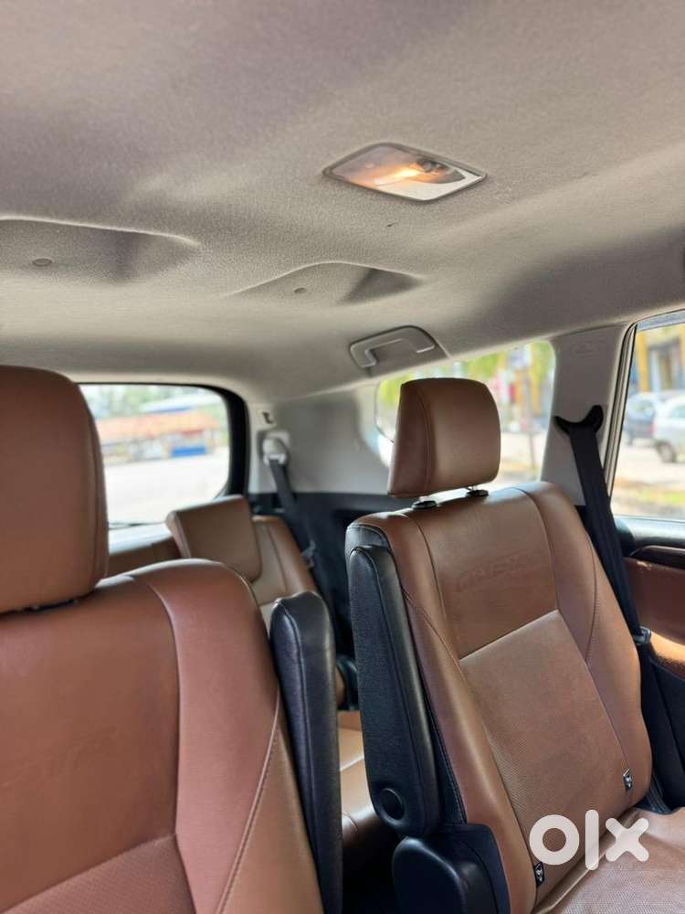Toyota Innova Crysta 2020 Diesel Well Maintained