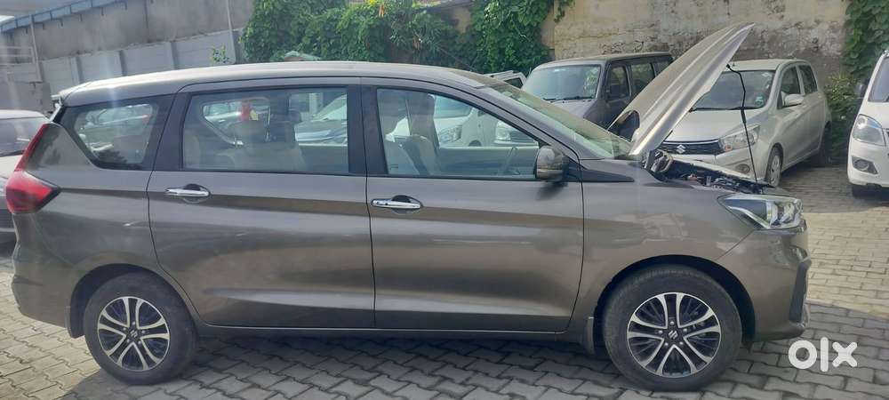 Maruti Suzuki Ertiga Zxi At Shvs, 2022, Petrol