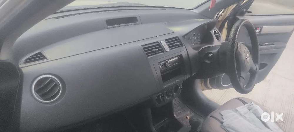 Maruti Suzuki Swift 2005 Petrol 115000 Km Driven