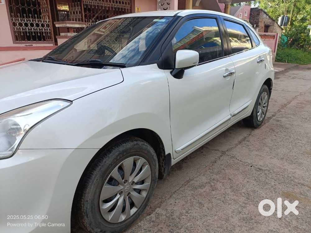 Maruti Suzuki Baleno 2017 Petrol Well Maintained