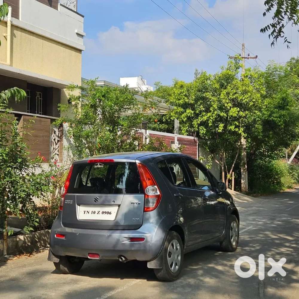 Maruti Suzuki Ritz Vxi, 2010, Petrol