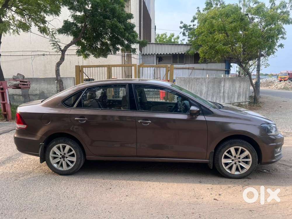 Volkswagen Vento 2018 November