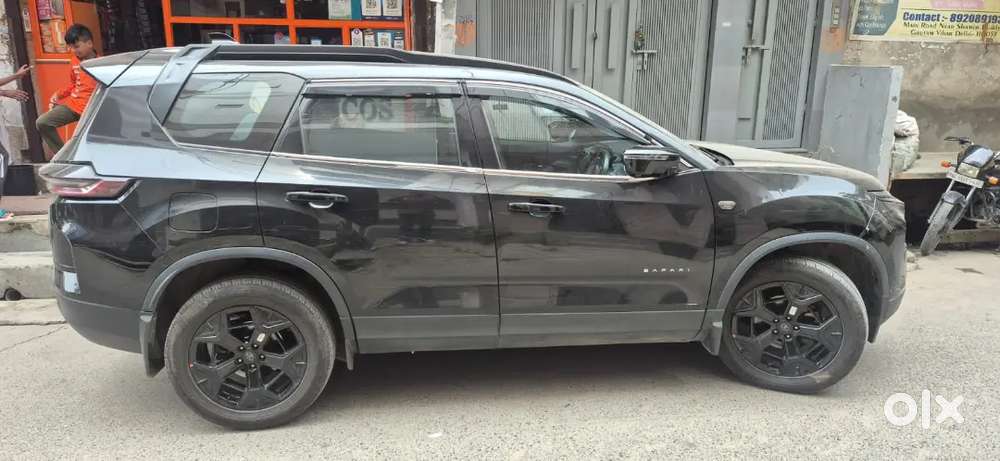 Tata Safari Dark 2024