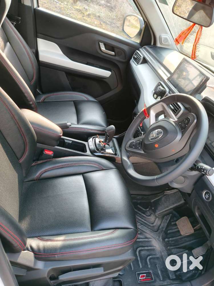 Tata Punch Petrol Automatic Creative Plus Dual Tone