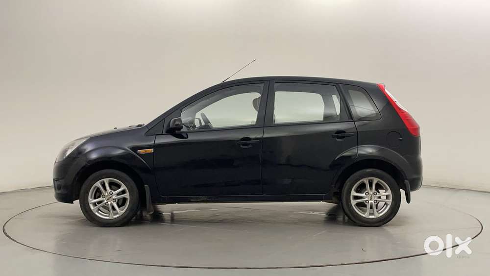 Ford Figo 2010-2012 Petrol Zxi, 2012, Petrol