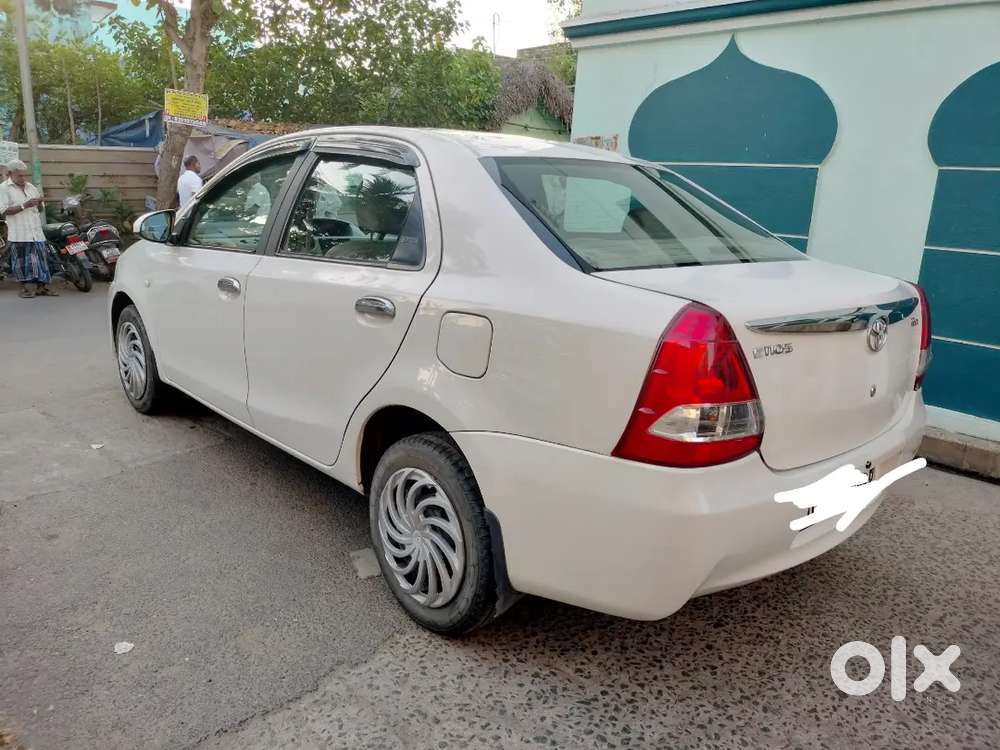 Toyota Etios 2015 Diesel 180000y Km Driven