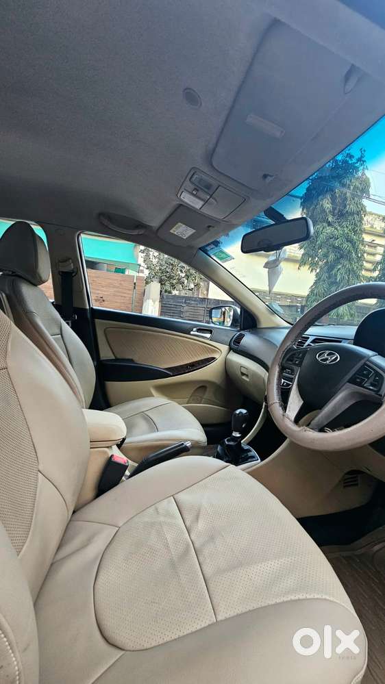 Hyundai Verna Fluidic 1.6 Crdi Sx Opt, 2015, Diesel