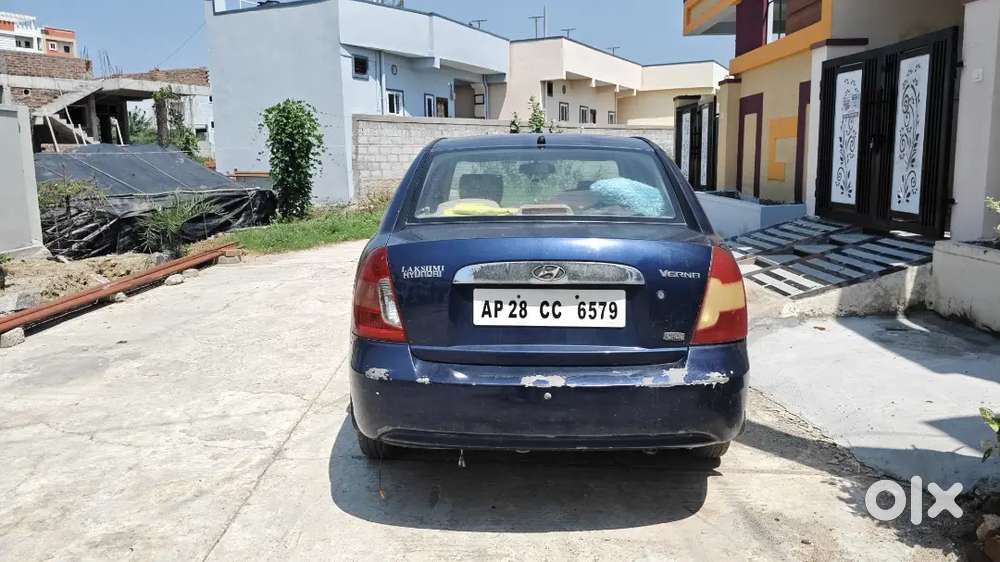 Hyundai Verna Crdi 2009