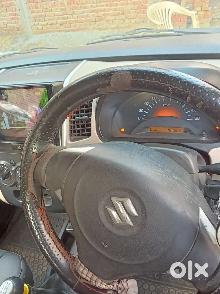 Car Me Koi Bhi Kami Nhi Hai