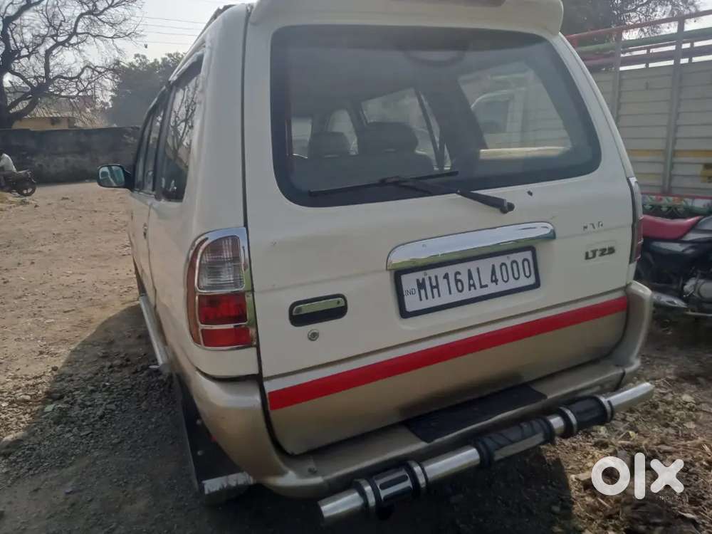 Chevrolet Tavera 2010 Diesel 100000 Km Driven