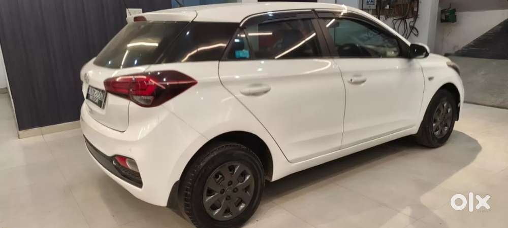 Hyundai I20 Magna 1.2 Mt, 2020, Petrol