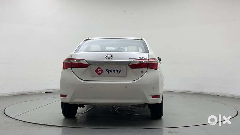 Toyota Corolla Altis 1.8 G, 2015, Petrol