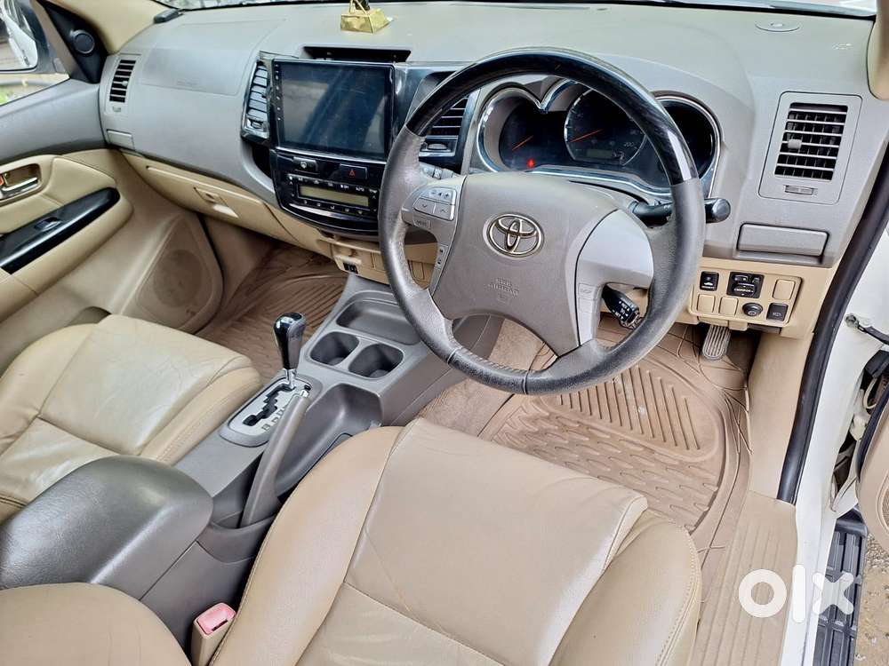 Toyota Fortuner 4x2 At, 2013, Diesel
