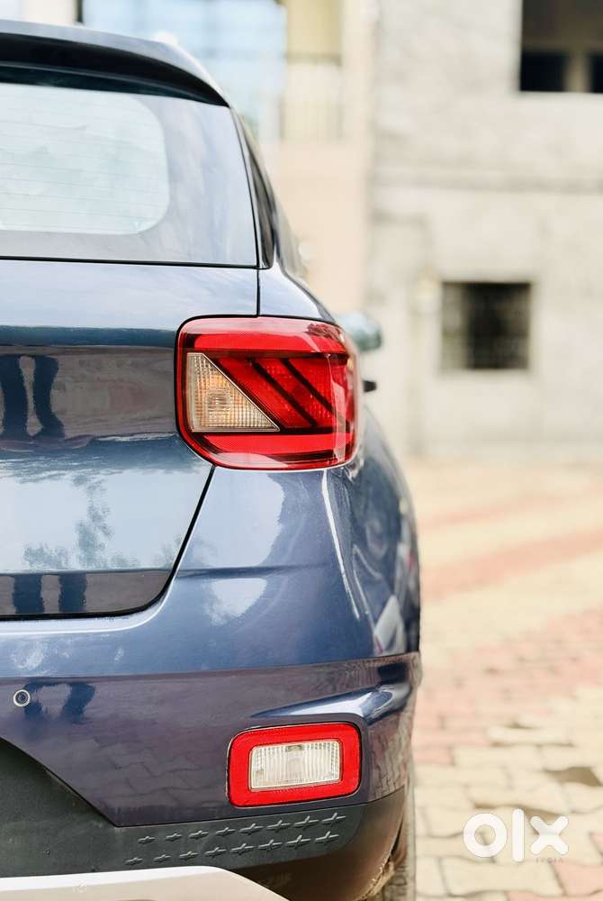 Hyundai Venue S(o) Knight Edition Mt, 2020, Petrol