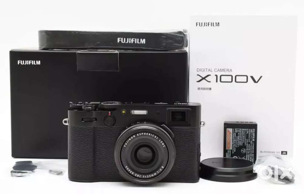 Fujifilm X100V 26.1MP Fuji Camera Black w/Box From JAPAN - Games