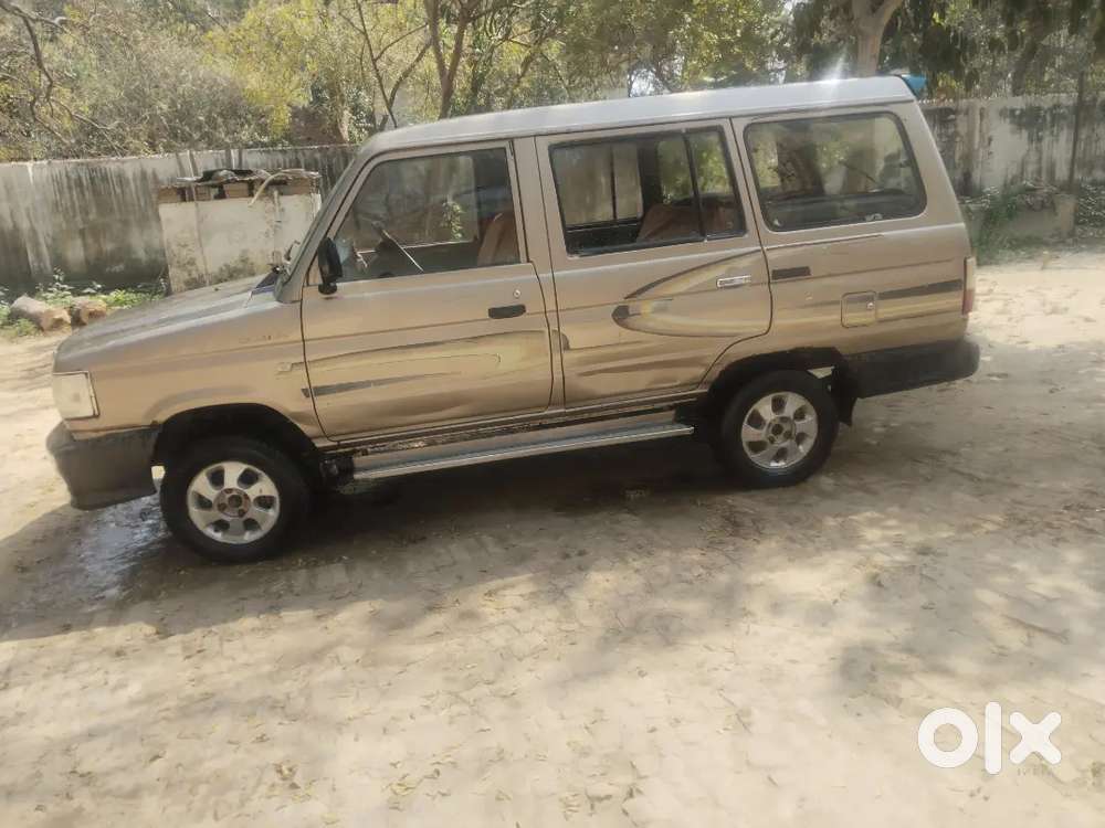 Toyota Qualis 2004 Diesel 115284 Km Driven