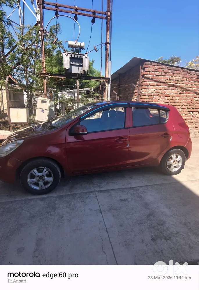 Hyundai I20 Asta Top Model 2012 Petrol Well Maintained