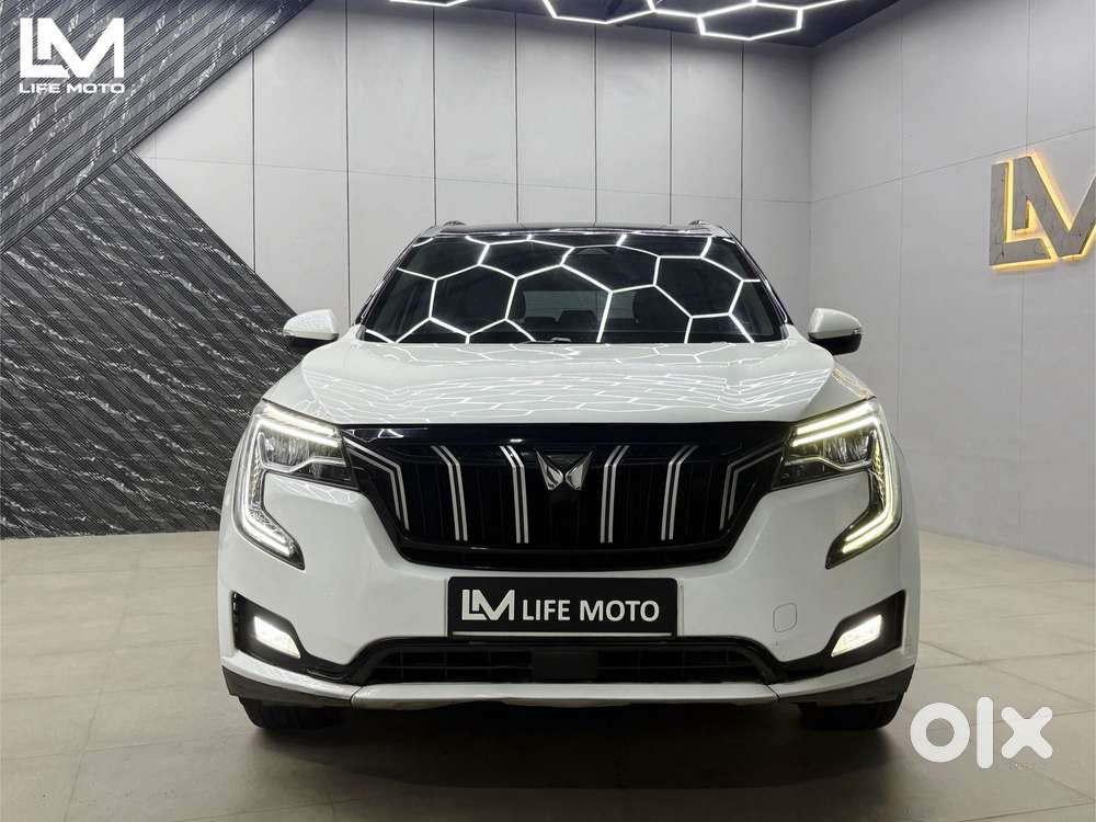 Mahindra Xuv700 2.0 Ax 7 Petrol At Str, 2022, Petrol