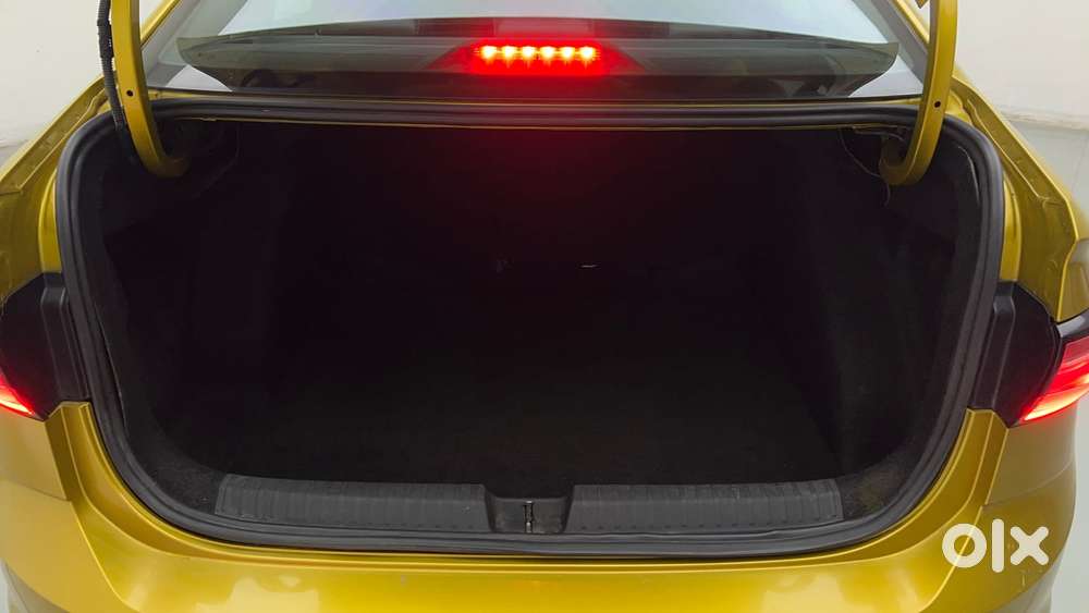 Volkswagen Virtus Highline Plus 1.0 Tsi At, 2022, Petrol