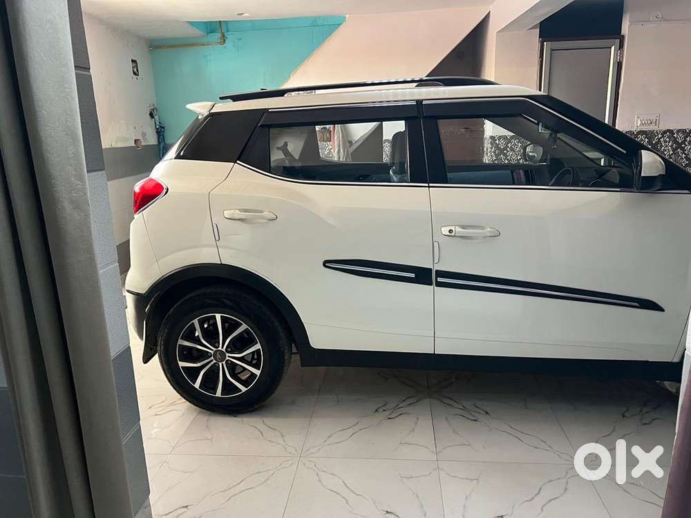 Mahindra Xuv300 2022 Petrol Well Maintained