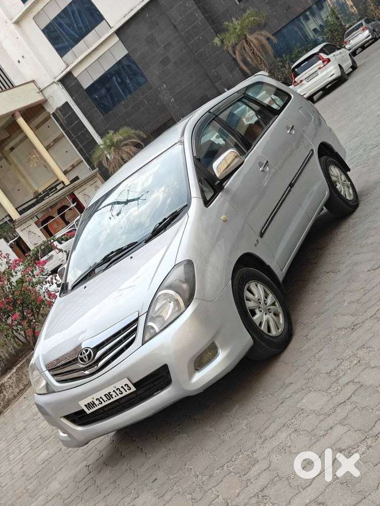 Toyota Innova 2.5 V 7 Str, 2010, Diesel