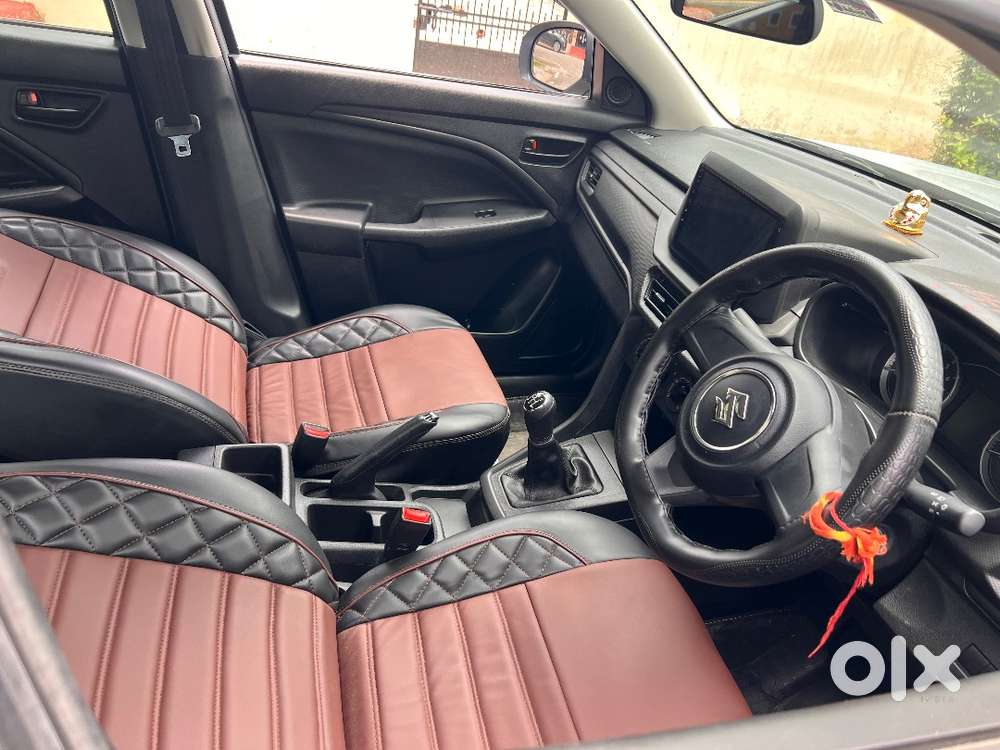 2025 Brezza Lxi Petrol  14k Km  Zero Dep Insurance  Rti Cover  Min