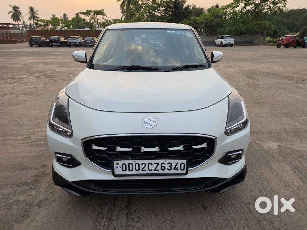 Maruti Suzuki Swift Vxi Optional, 2025, Cng & Hybrids