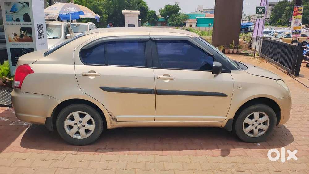 Maruti Suzuki Swift Dzire 1.3 Zxi, 2011, Petrol