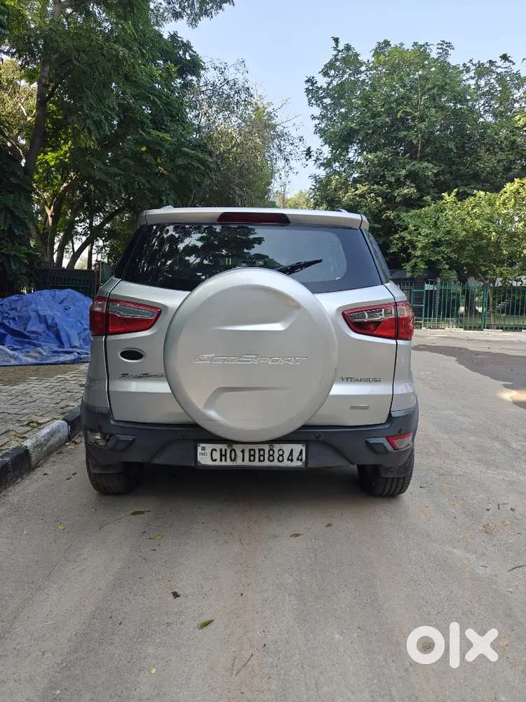 Ford Ecosport 2015 Titanium Petrol – 90k Km  Well Maintained