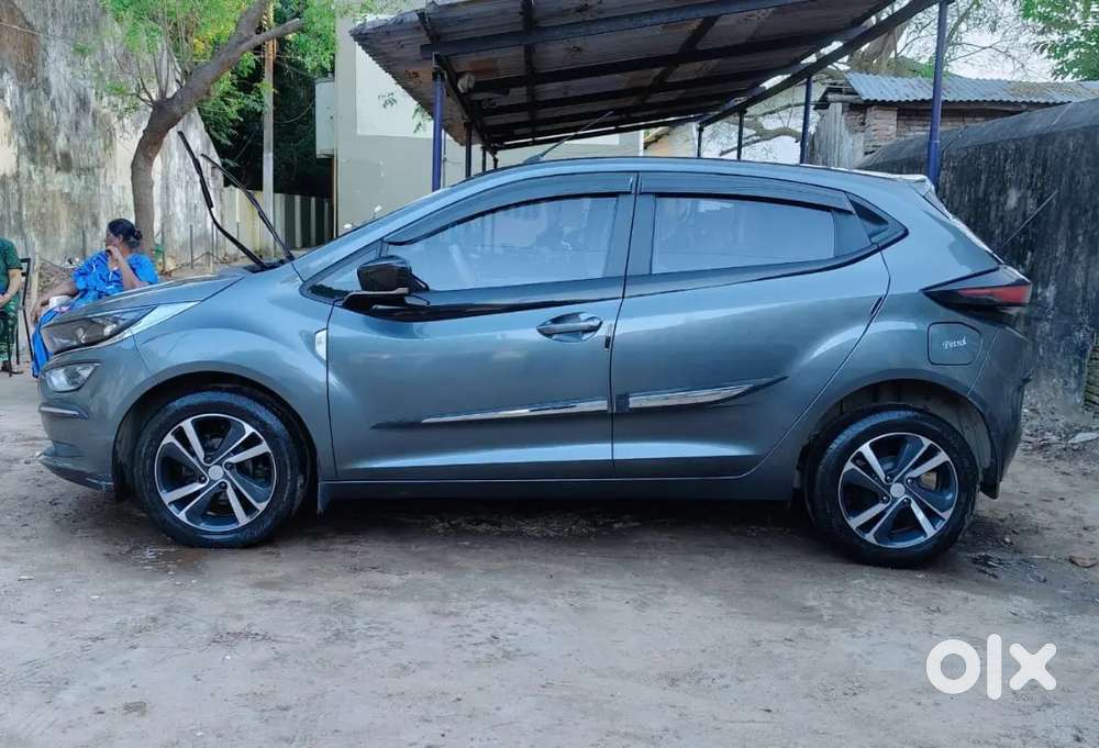 Tata Altroz Car Sale