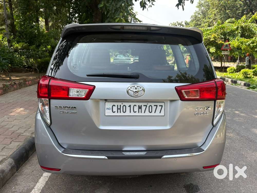 Toyota Innova Crysta Top Model -(2022 November )